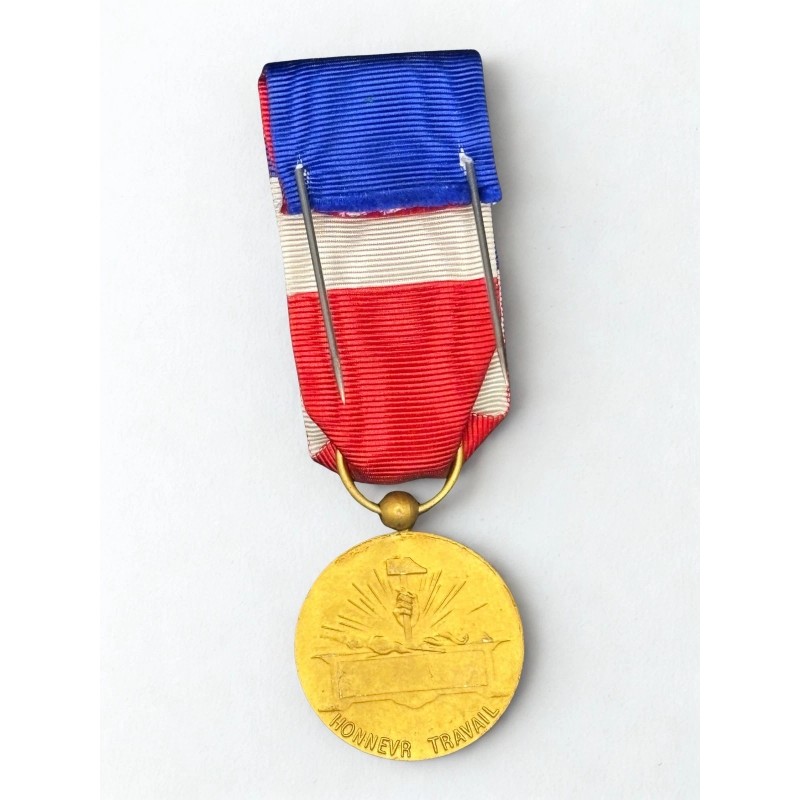 Médaille d'honneur du travail
