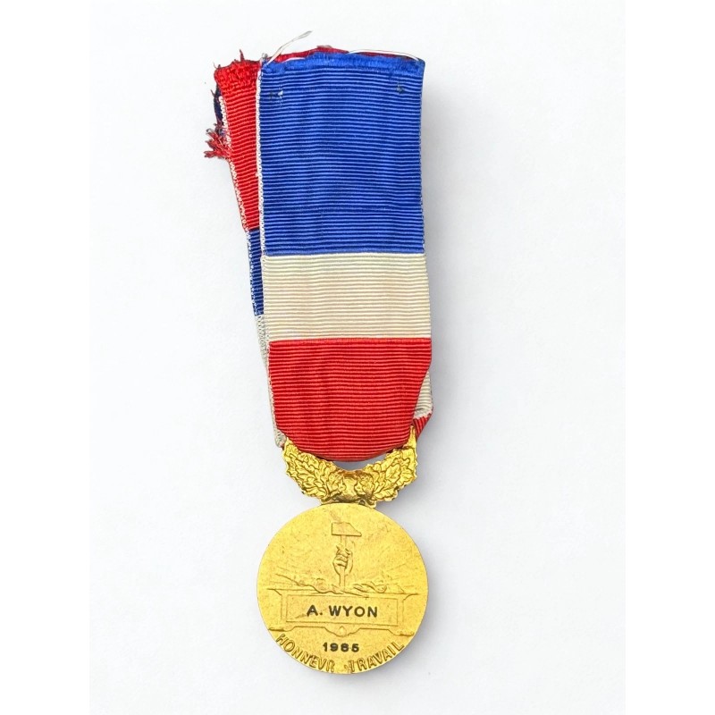 Médaille d'honneur du travail
