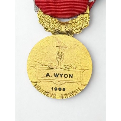 Médaille d'honneur du travail