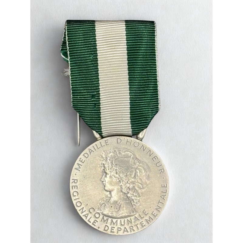 Médaille d’honneur régionale, départementale et communale