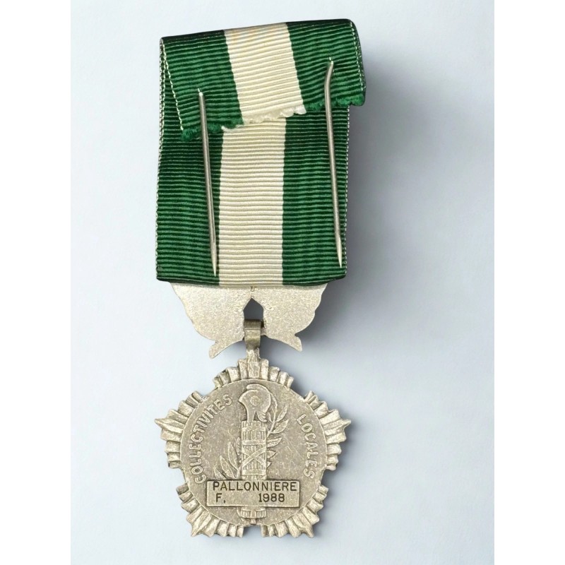 Médaille d’honneur départementale et communale