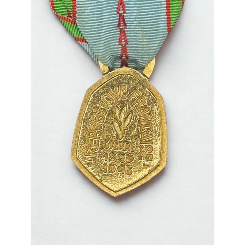 Médaille commémorative française de la guerre 1939-1945