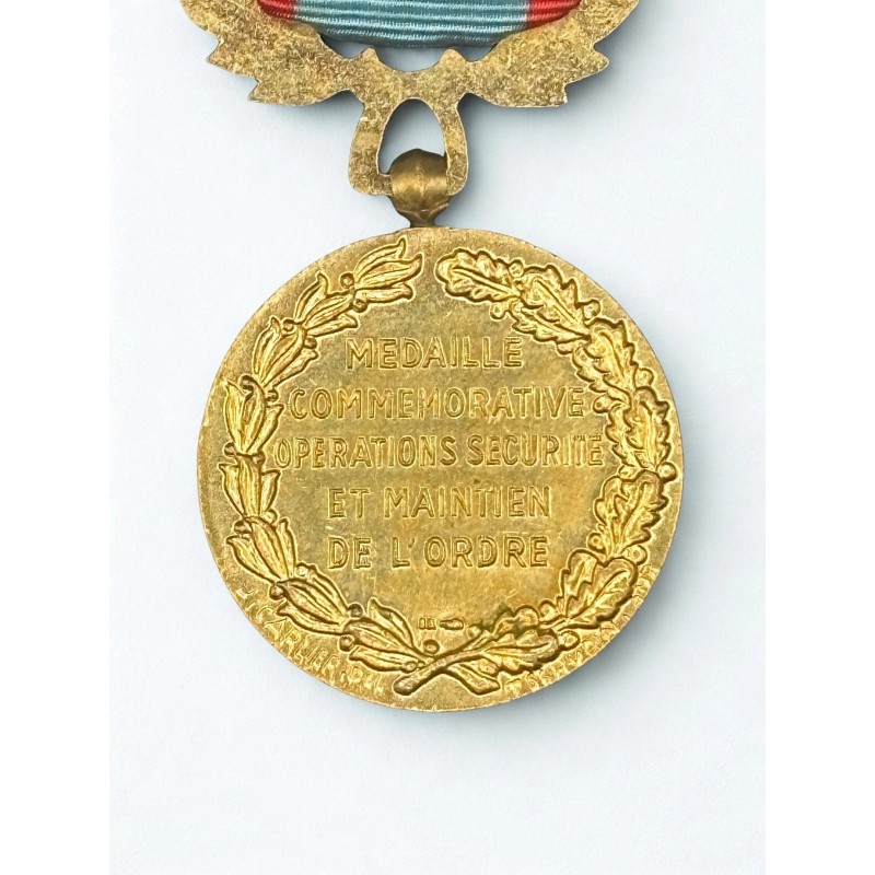 Médaille commémorative des opérations de sécurité et de maintien de l’ordre
