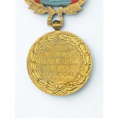 Médaille commémorative des opérations de sécurité et de maintien de l’ordre