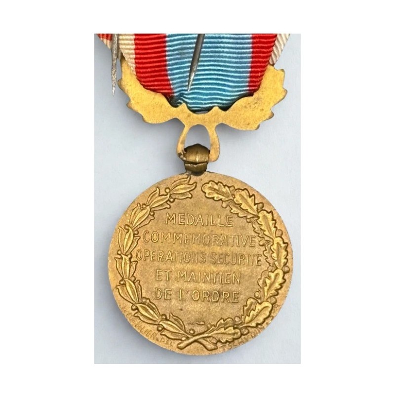 Médaille commémorative des opérations de sécurité et de maintien de l’ordre
