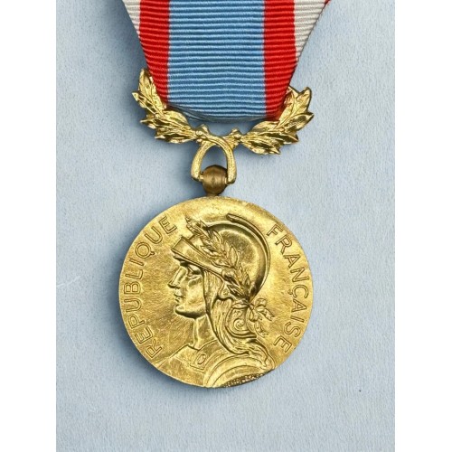 Médaille commémorative des opérations de sécurité et de maintien de l’ordre 2