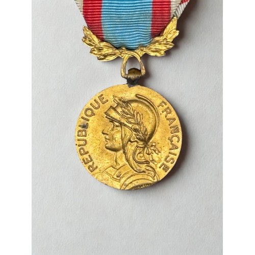 Médaille commémorative des opérations de sécurité et de maintien de l’ordre 2