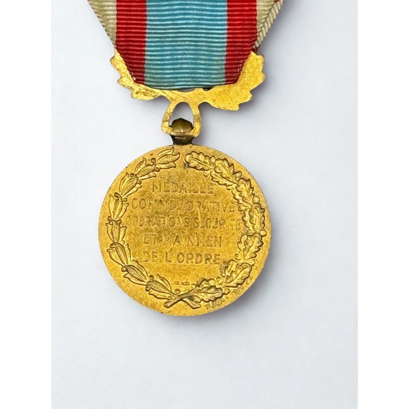 Médaille commémorative des opérations de sécurité et de maintien de l’ordre