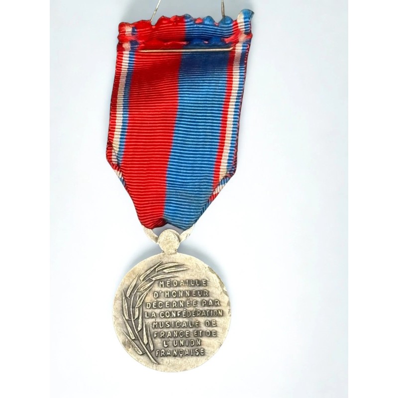 Médaille d'honneur de la confédération musicale de France et de l'Union Française