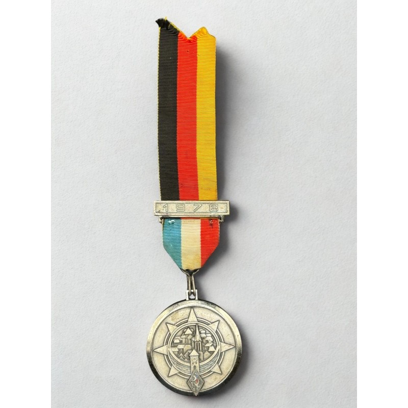 Médaille de la marche populaire 1978 IVV -   Fédération Internationale des Sports Populaires